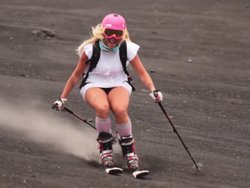 Du ski sur le Mont Etna
